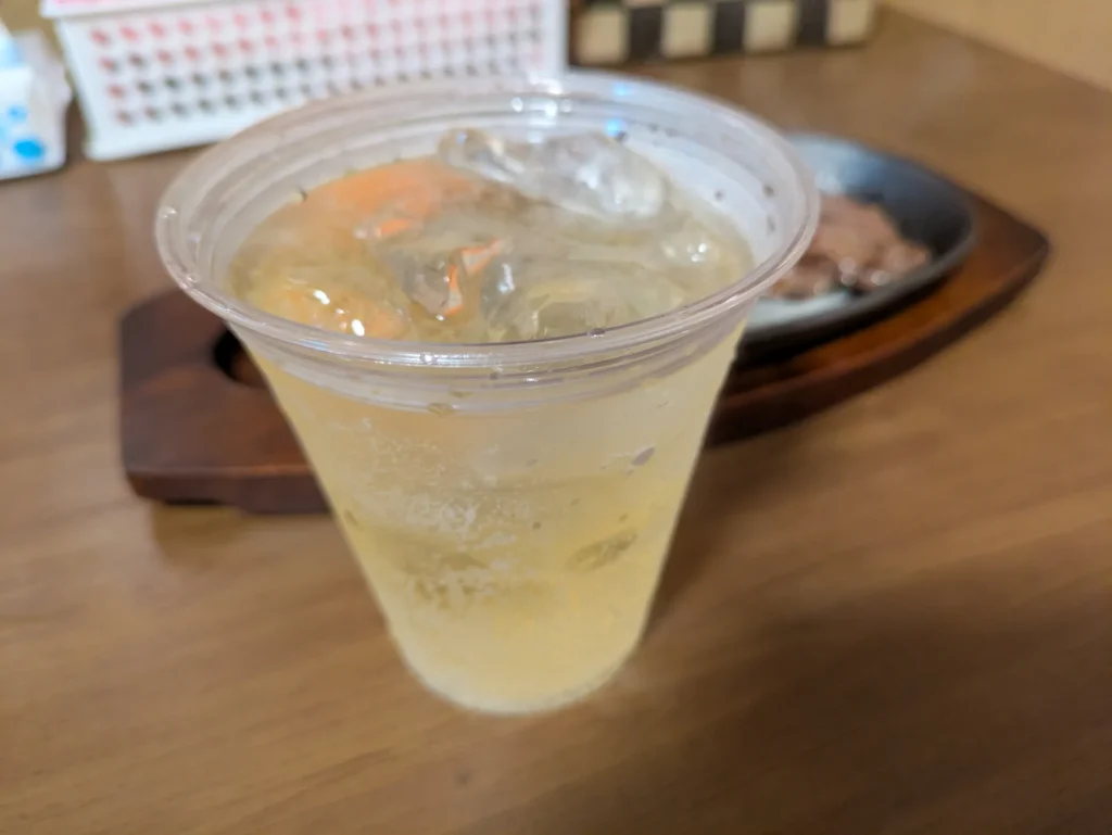 百爆ステーキ_ハイボール